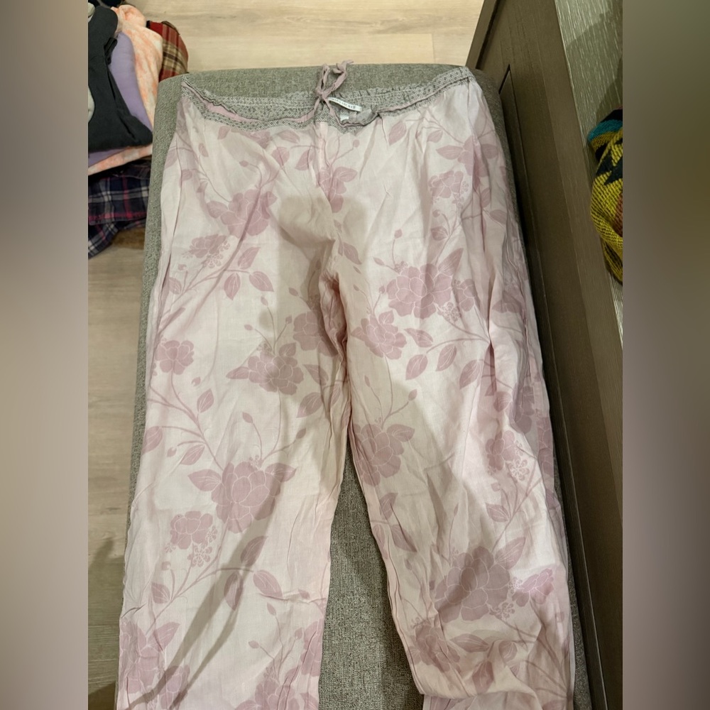 Victoria Secret Floral Pink Pajama Pants - Picture 2 of 7